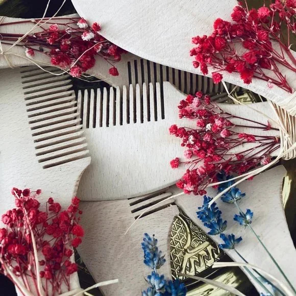 wood  comb - Picture 3 of 3